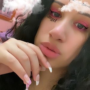 Meet your Posher, Yamilex